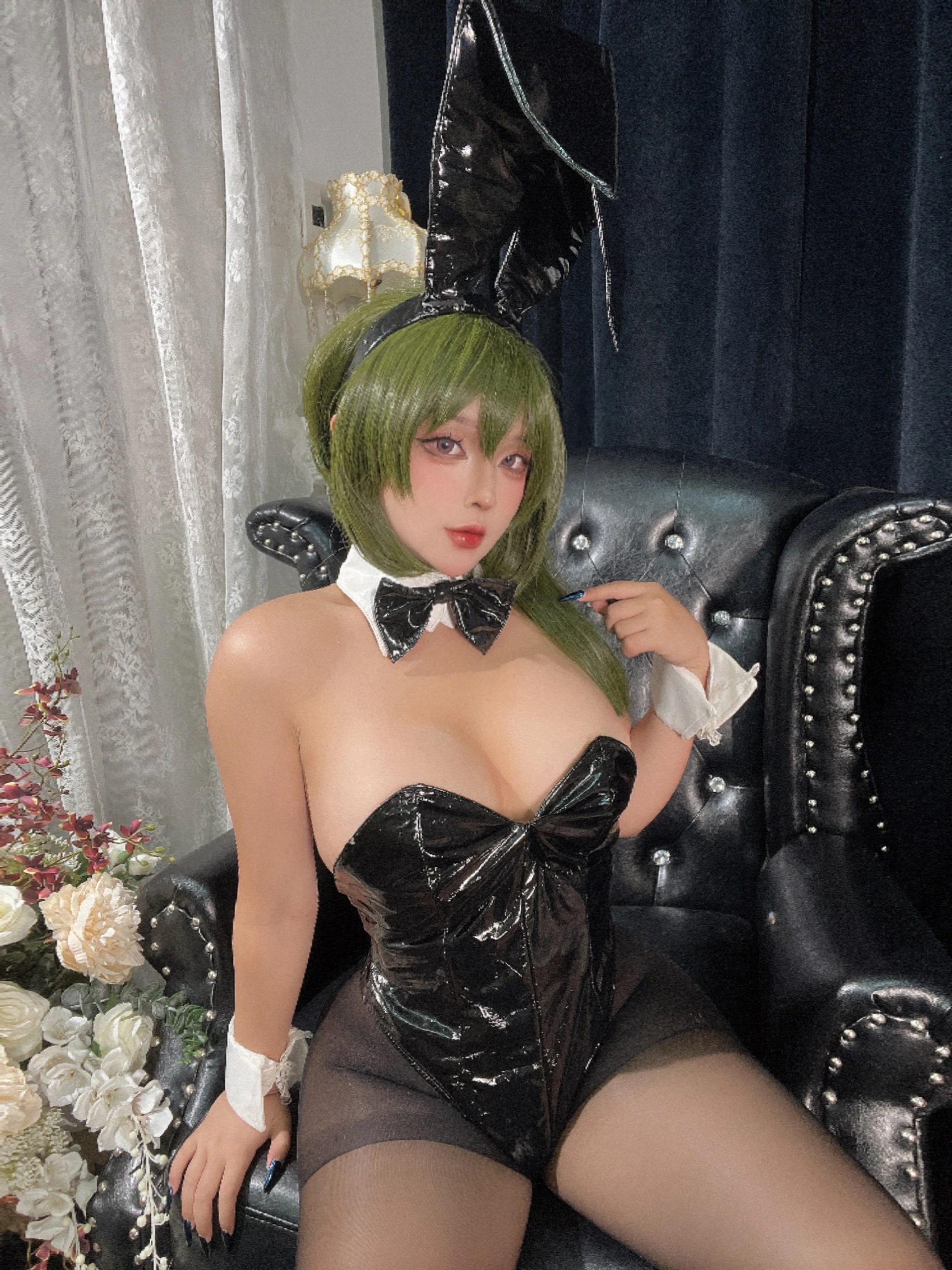 Sayo Momo – NO.081 Ubel Black Easter Bunny 1